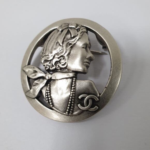Chanel Silver-tone Mademoiselle Brooch - Picture 3 of 6